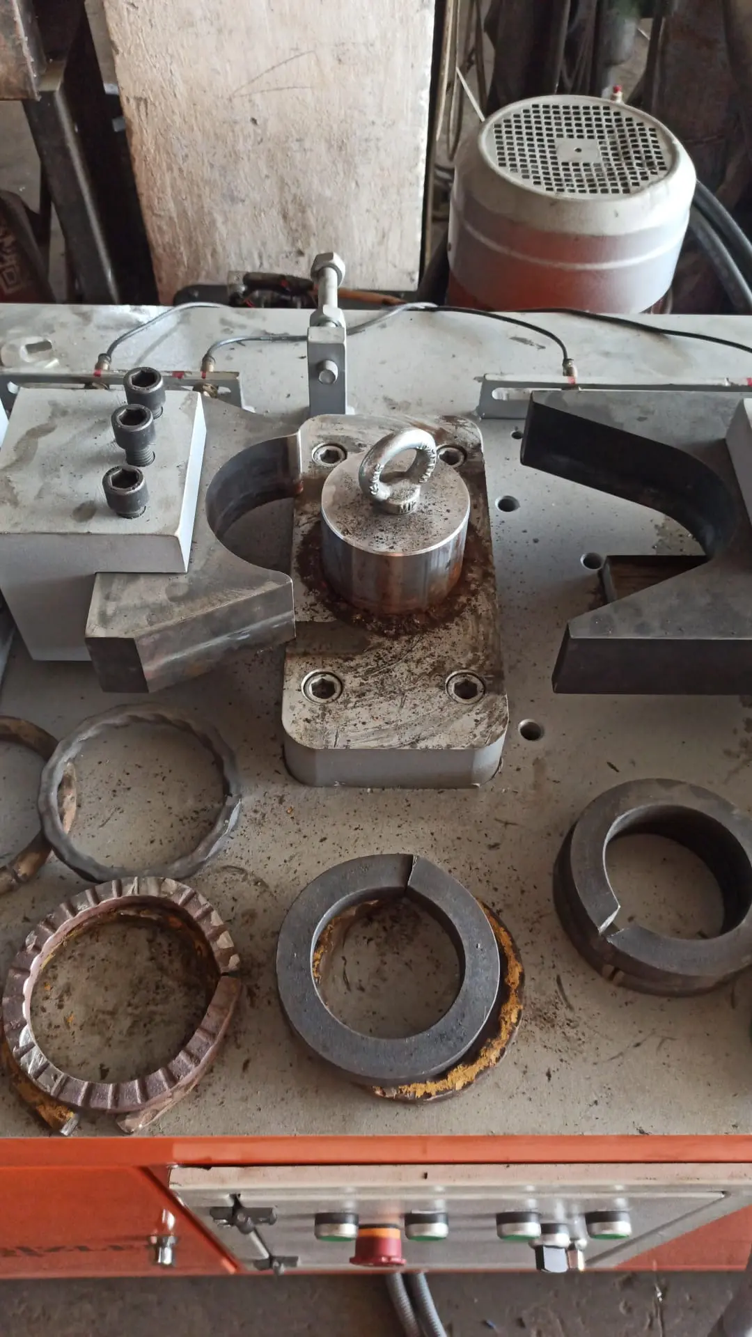 Hydraulic Ring Maker